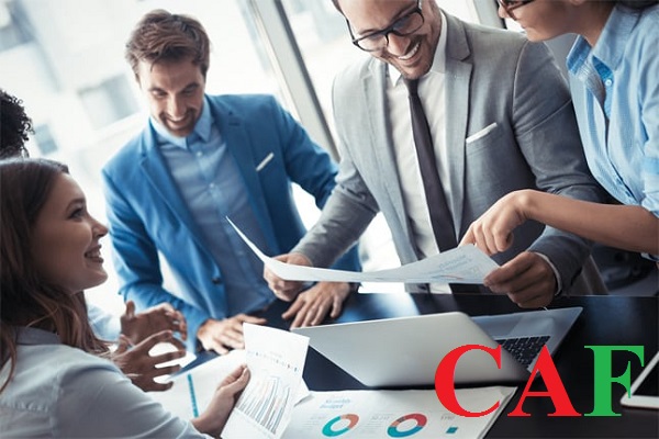 Chuẩn bị hồ sơ xin giấy phép lao động cho người nước ngoài